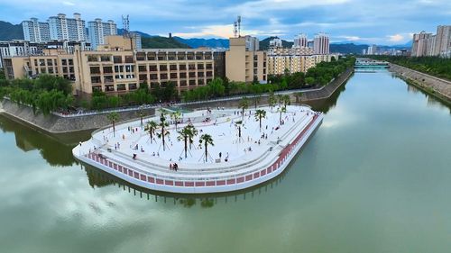 今天上午,商洛高新區這些重點項目接受全市 檢閱